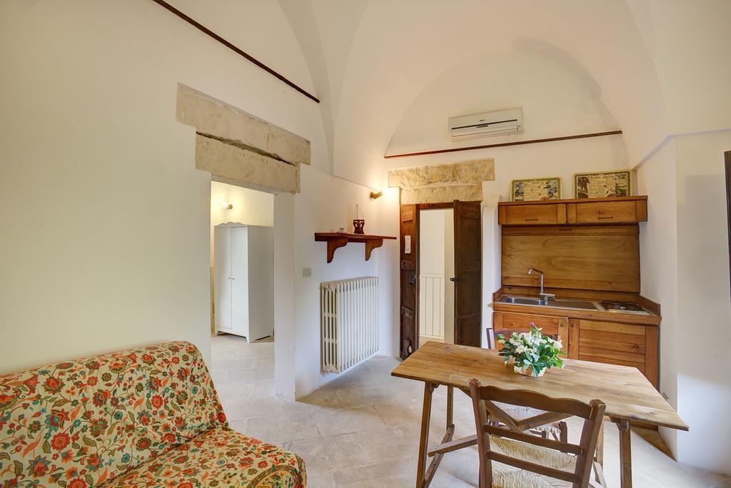 Tenuta Sant'Andrea Giuggianello Habitación foto